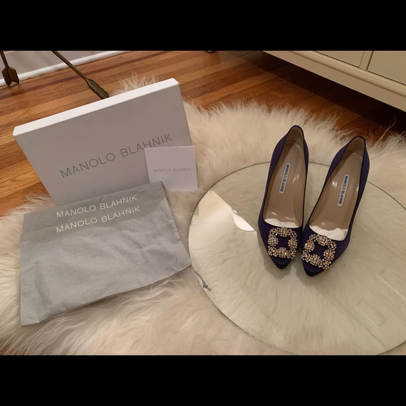 Manolo Blahnik Hangisi 105mm - Picture 2 of 8
